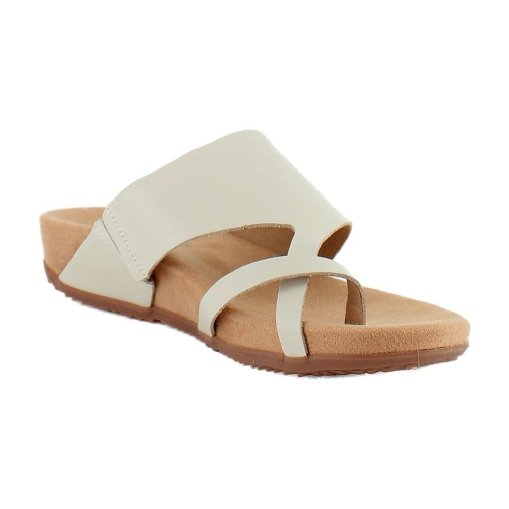 SoftWalk Women's Sandal in Ivory